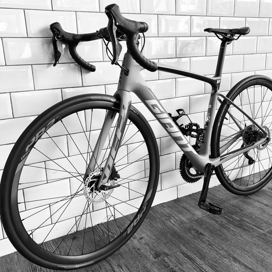 Giant Defy Advance 2, Sports Equipment, Bicycles & Parts, Bicycles on