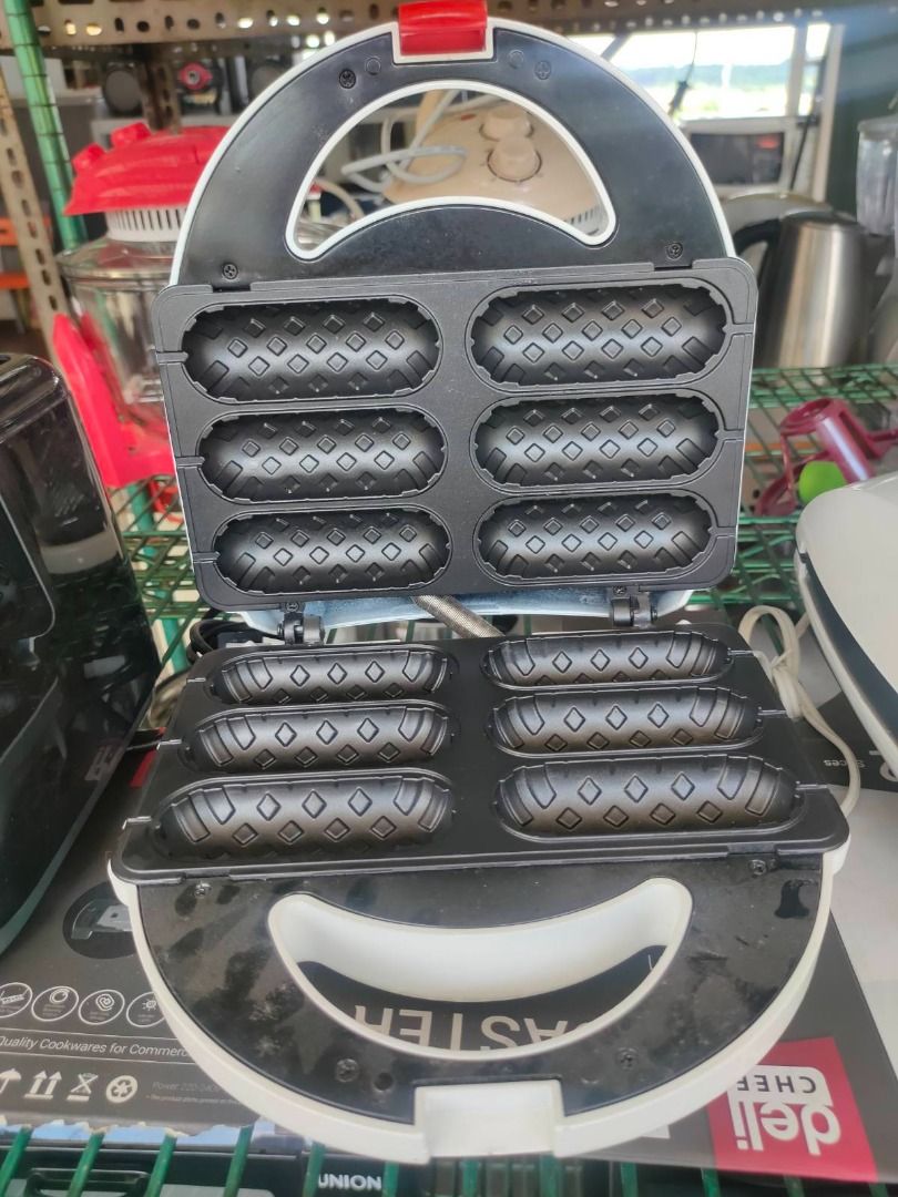 HANABISHI WAFFLE/HOTDOG MAKER, TV & Home Appliances, Kitchen Appliances