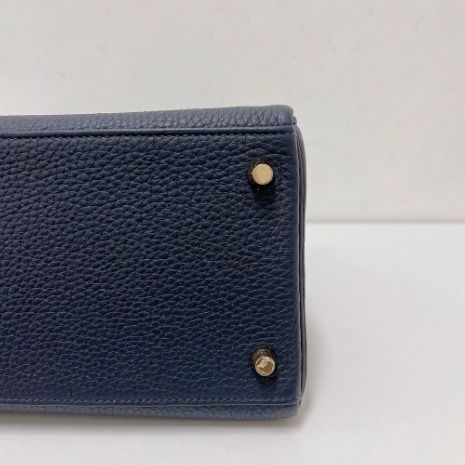 Hermes Kelly 32 in Bleu nuit and gold hardware Taurillon Clemence