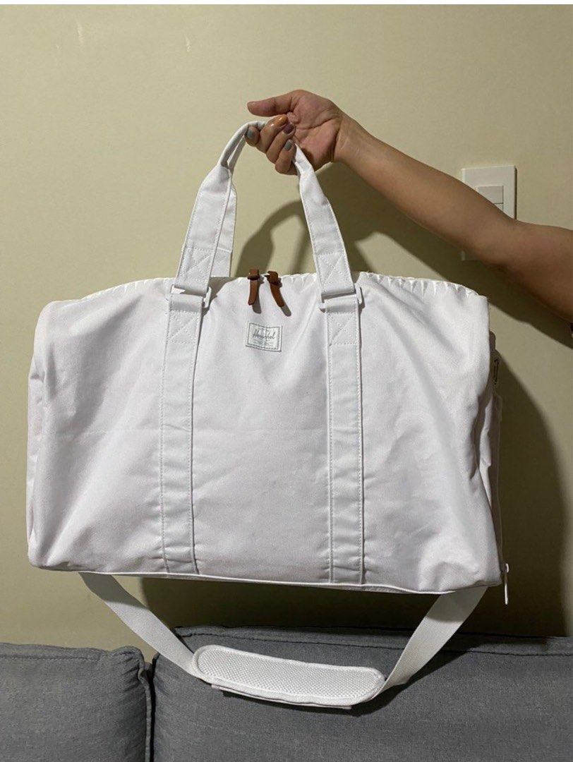 Herschel duffle sales bag womens
