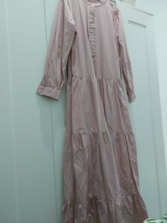 (Category: ) located in . Submitted by preloved.to.beloved (Listing ID 1239098042, Image 1). Description: .