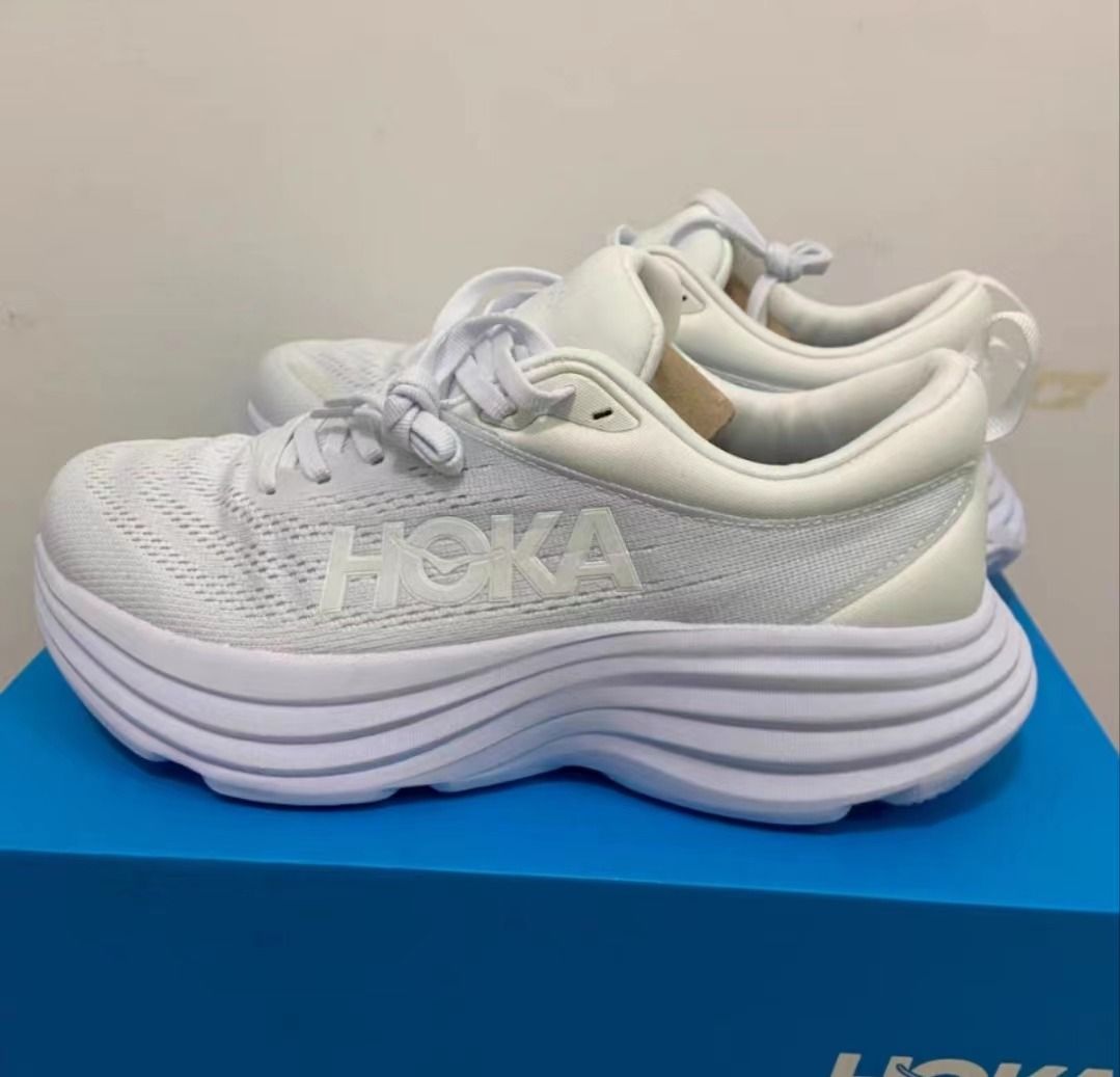 🔥🔥全新特價HOKA ONE ONE Bondi 8 運動低幫跑步鞋白色, 女裝, 鞋, 波