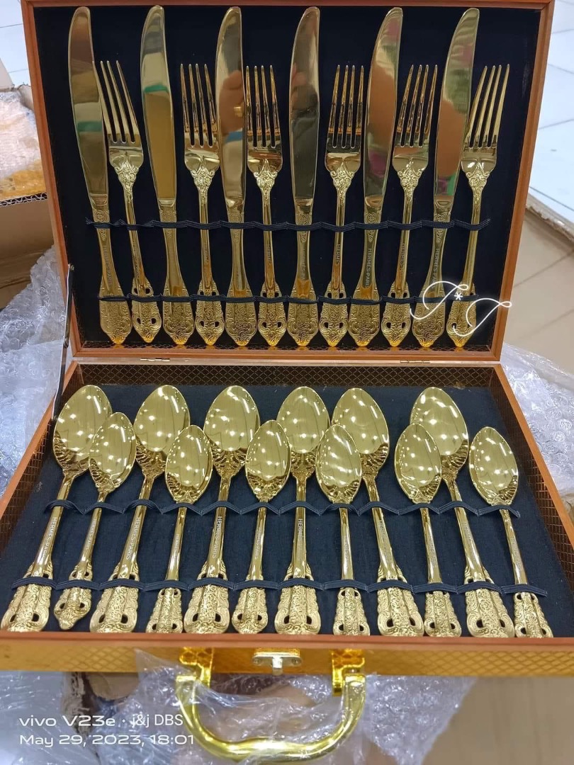 Hparis, Furniture & Home Living, Kitchenware & Tableware, Dinnerware