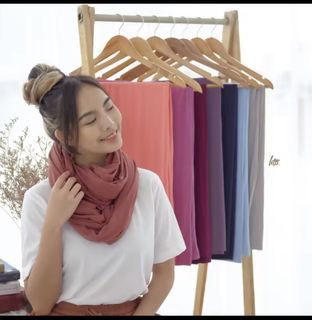 HTP Infinity Scarf in Salmon