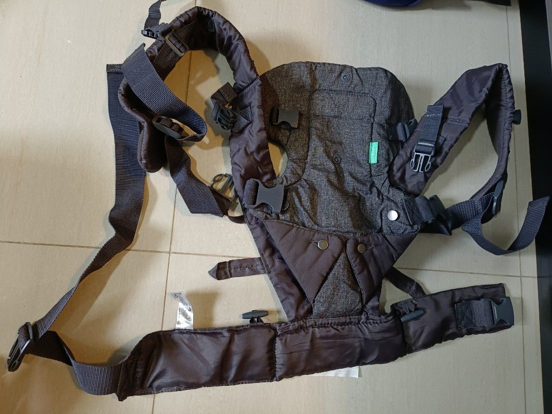 Infantino Baby Carrier, Babies & Kids, Going Out, Carriers & Slings on