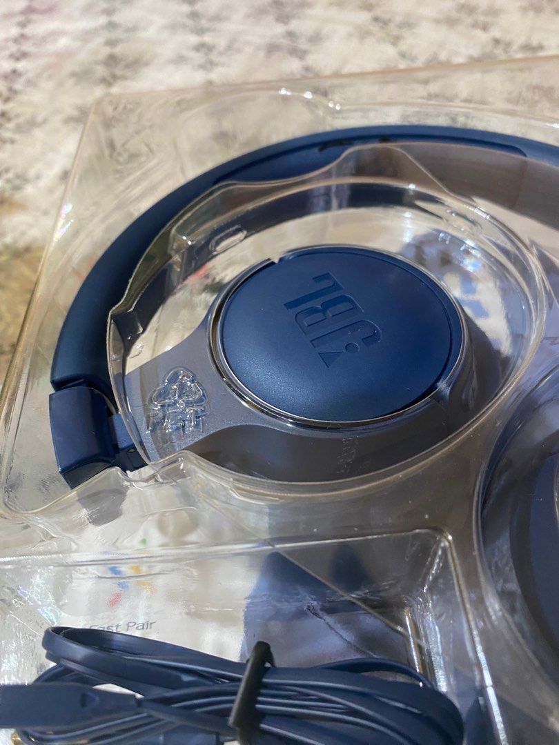 JBL TUNE 760 T760 Wireless OverEar ANC Headphones Blue, Audio