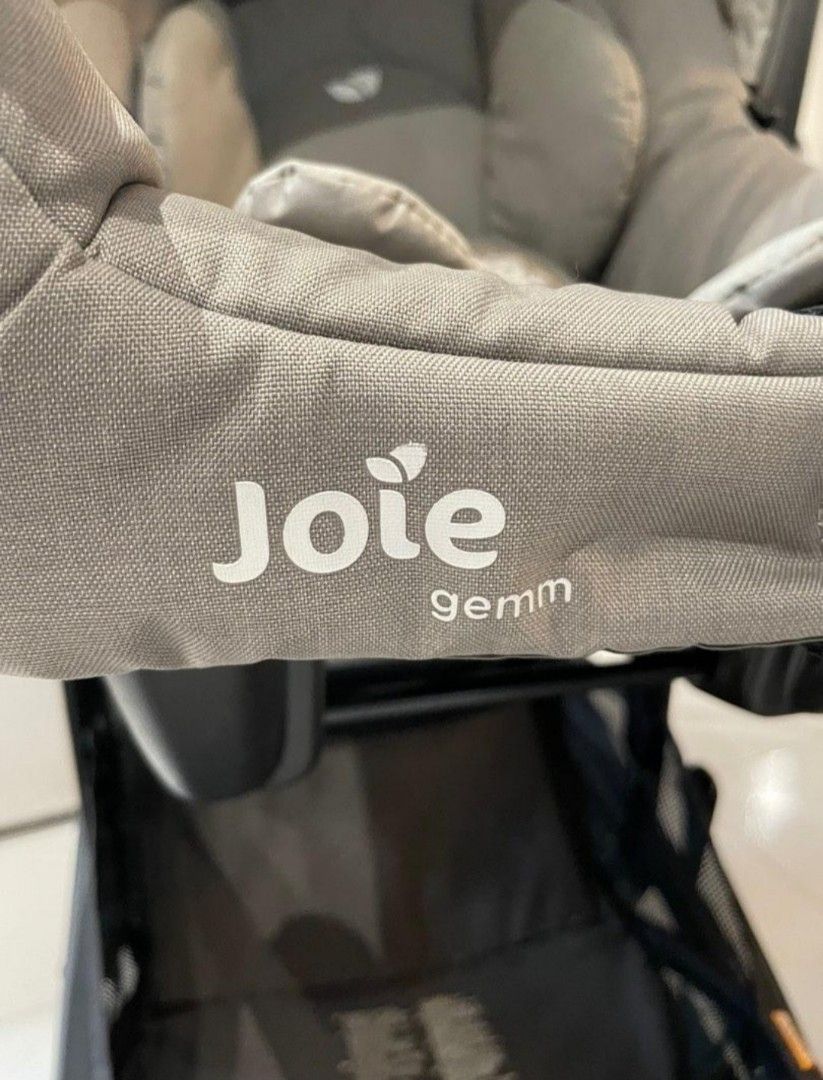 Joie Gemm Car Seat with pushchair, Babies & Kids, Going Out, Car Seats