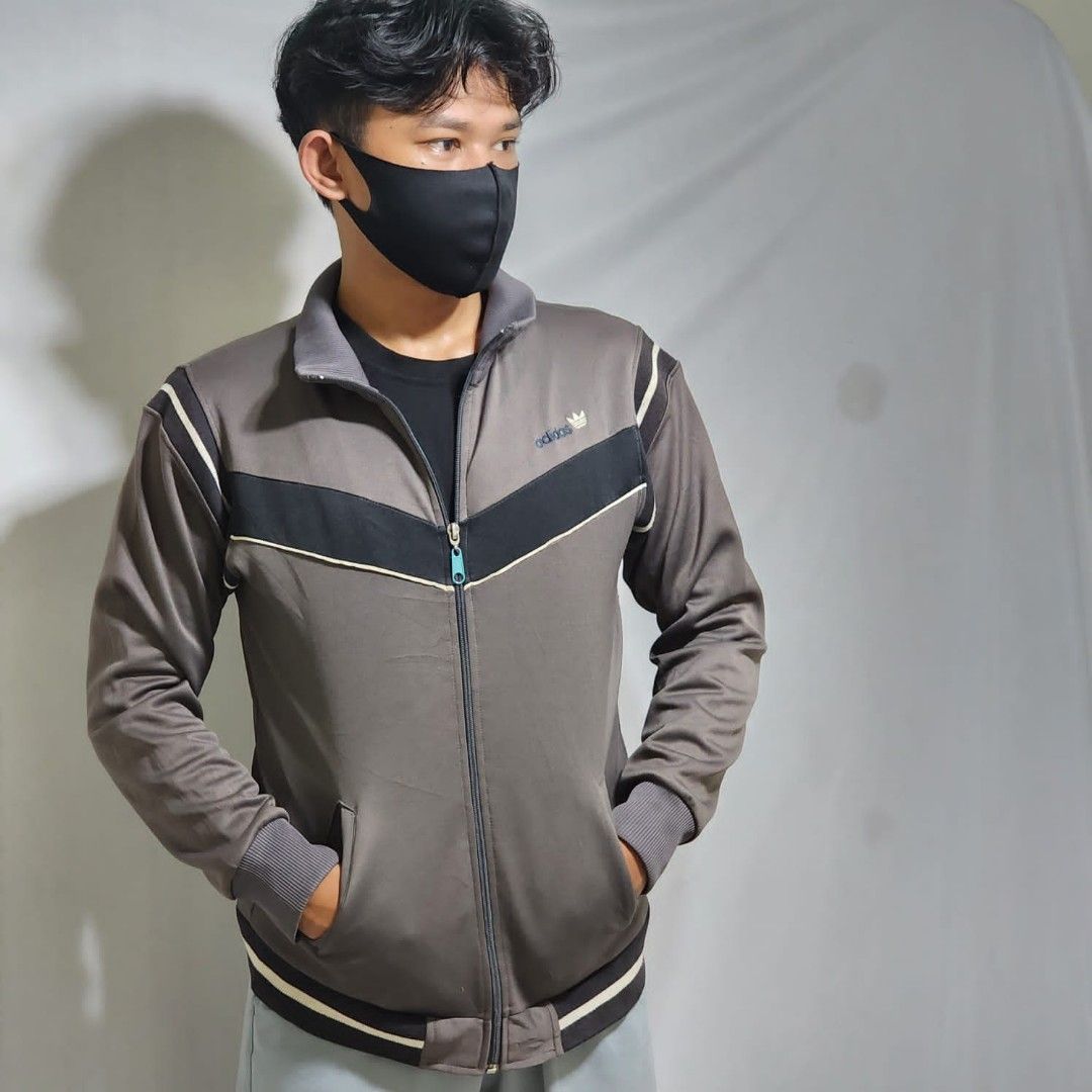 Training adidas outlet abu abu