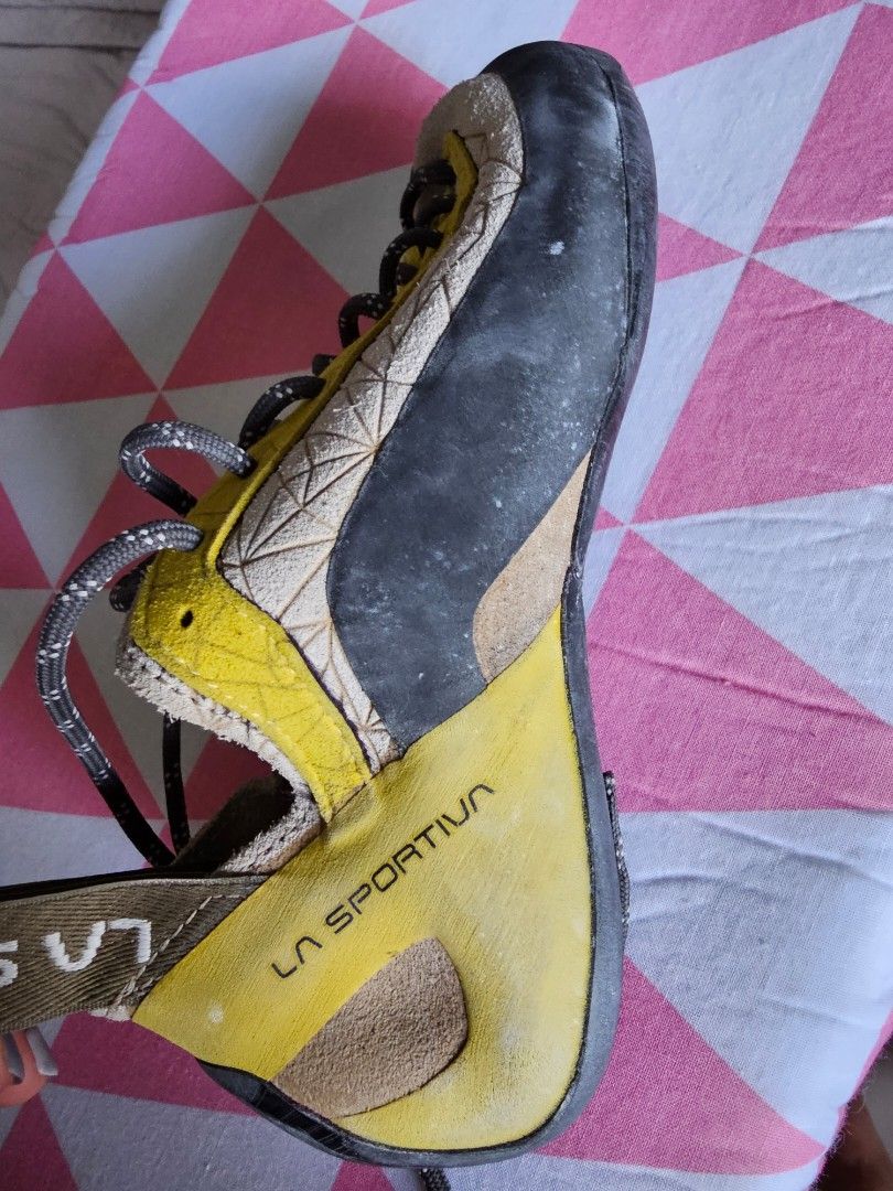 La Sportiva Finale Climbing Shoes, Sports Equipment, Other Sports