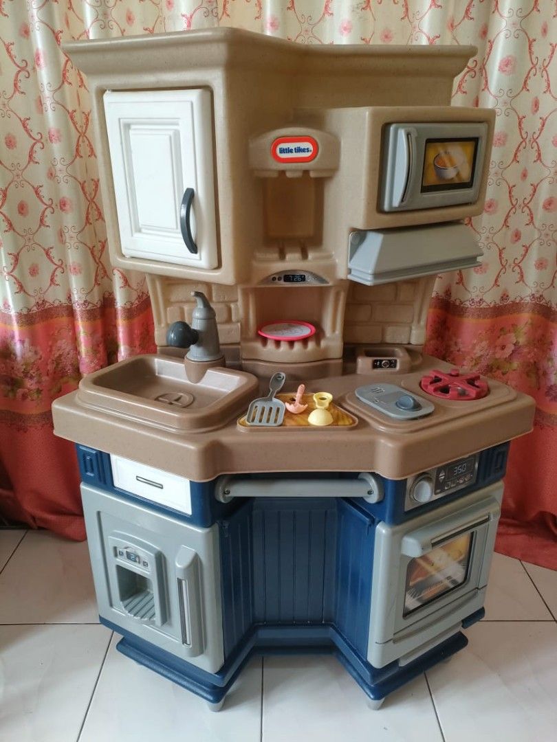 LITTLE TIKES MADE IN USA, Hobbies & Toys, Toys & Games on Carousell