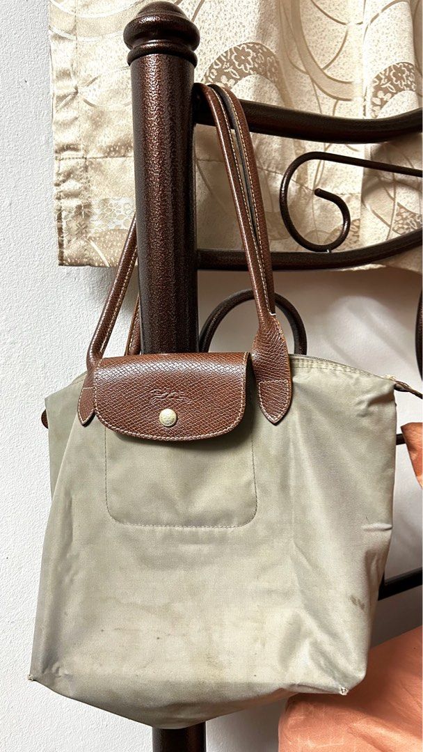 Longchamp grey hotsell le pliage
