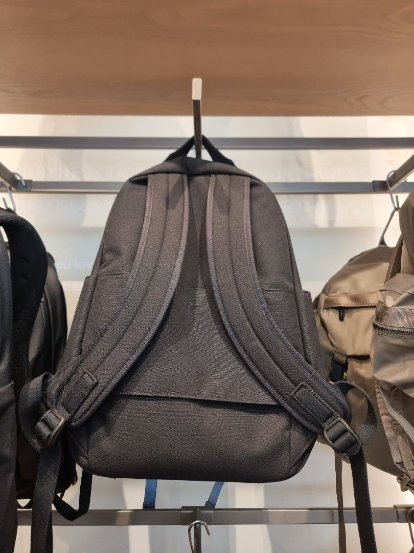Command the store day backpack lululemon