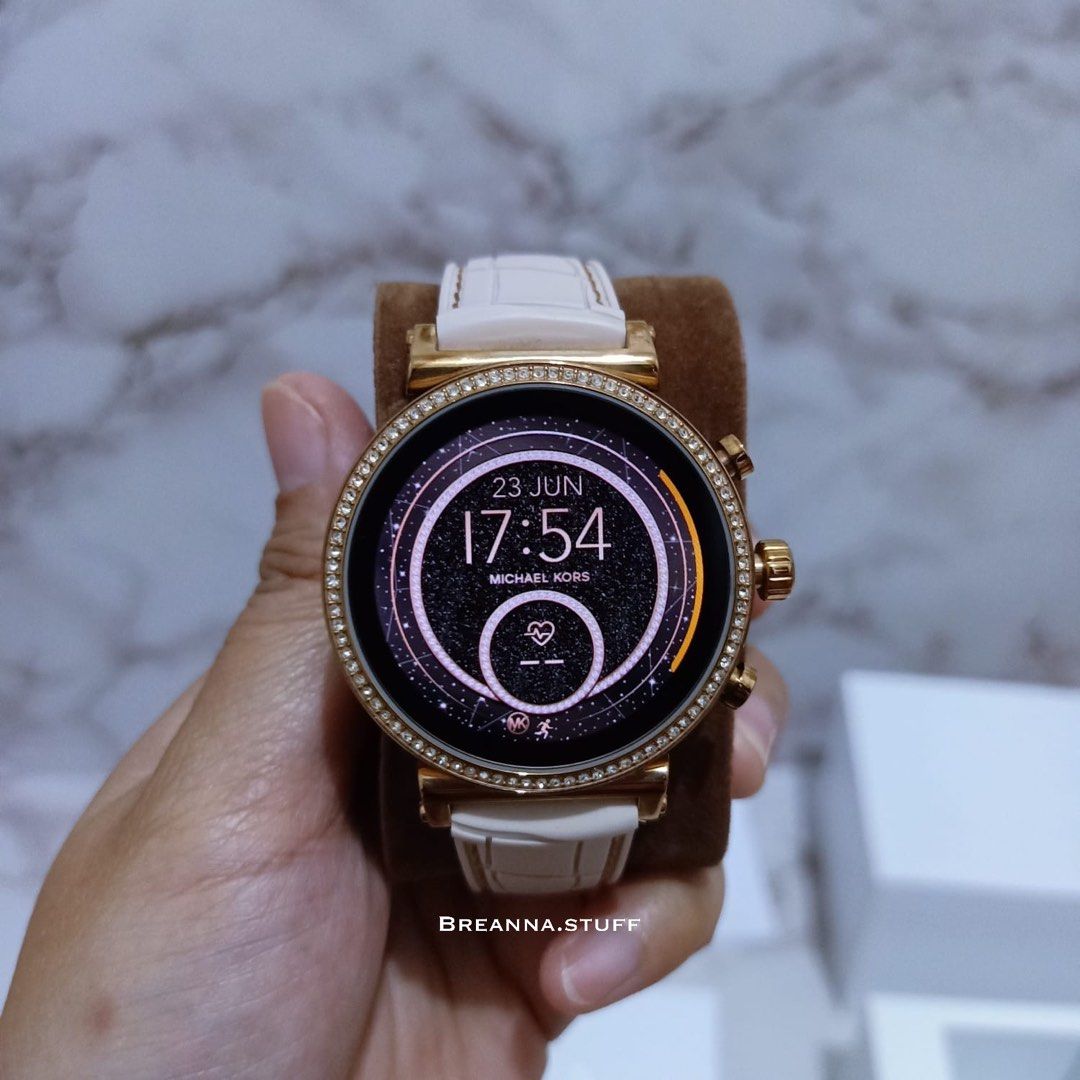 Michael kors discount smartwatch harga