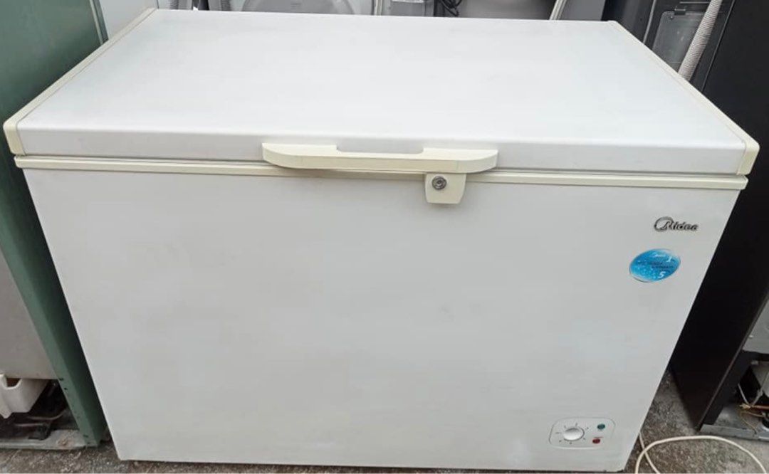 Midea Chest Freezer 300L, TV & Home Appliances, Kitchen Appliances