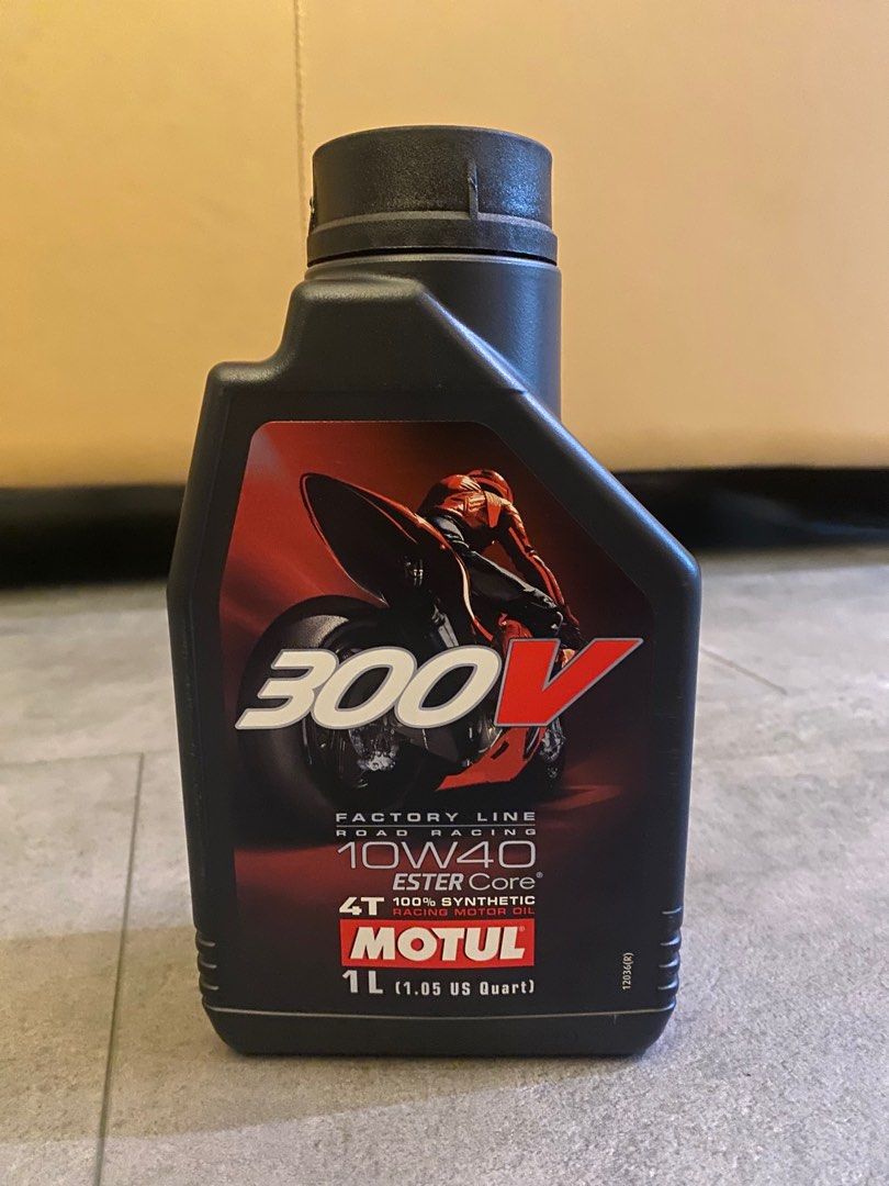 Motul 300v Engine Oil Bulk EO Bike Racing, Motorcycles, Motorcycle Accessories on Carousell