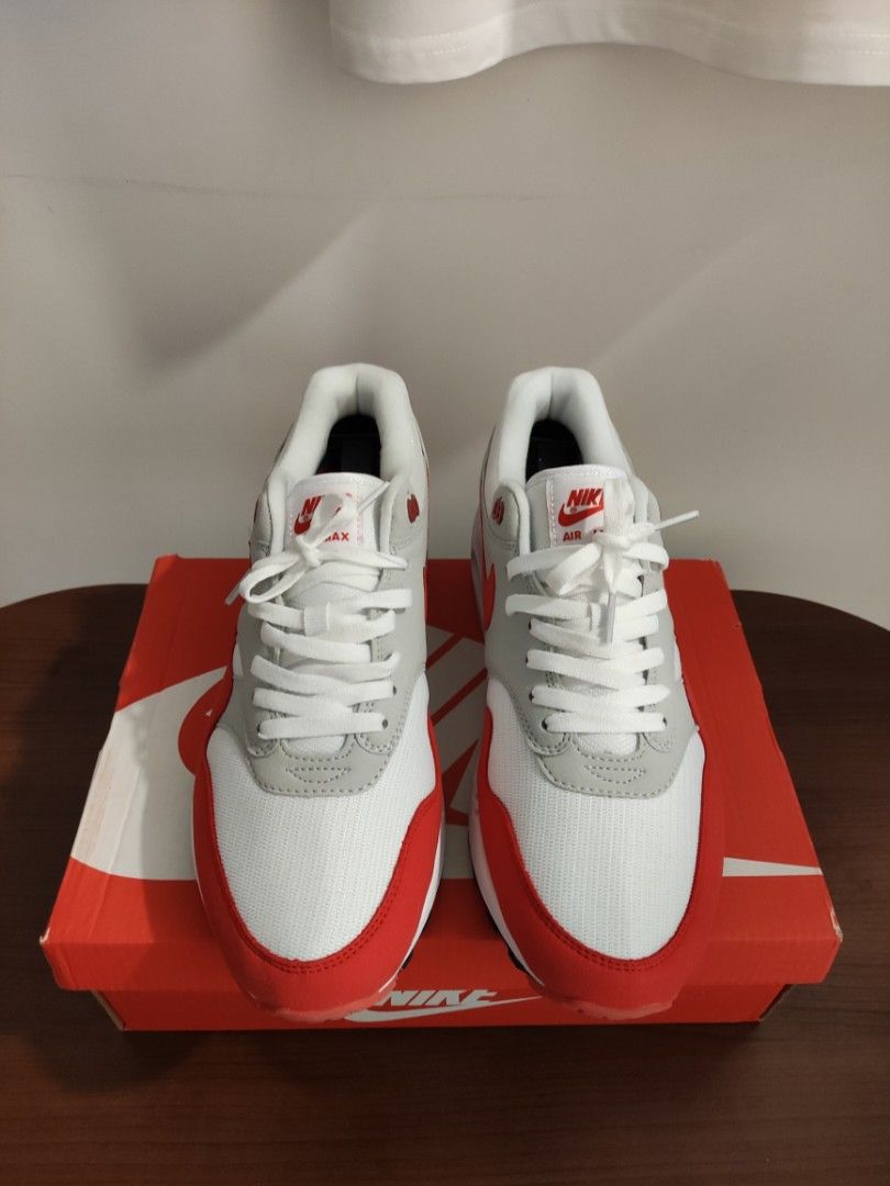 mens air max red and white
