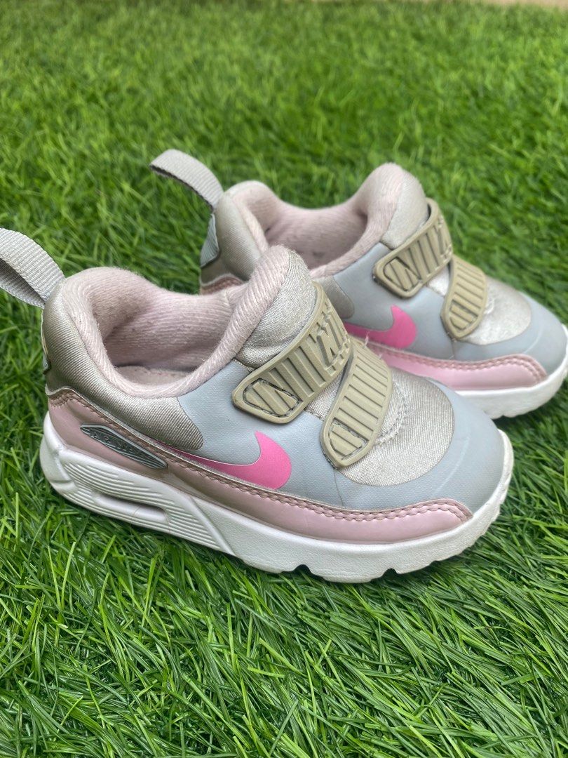 Sepatu shop nike baby
