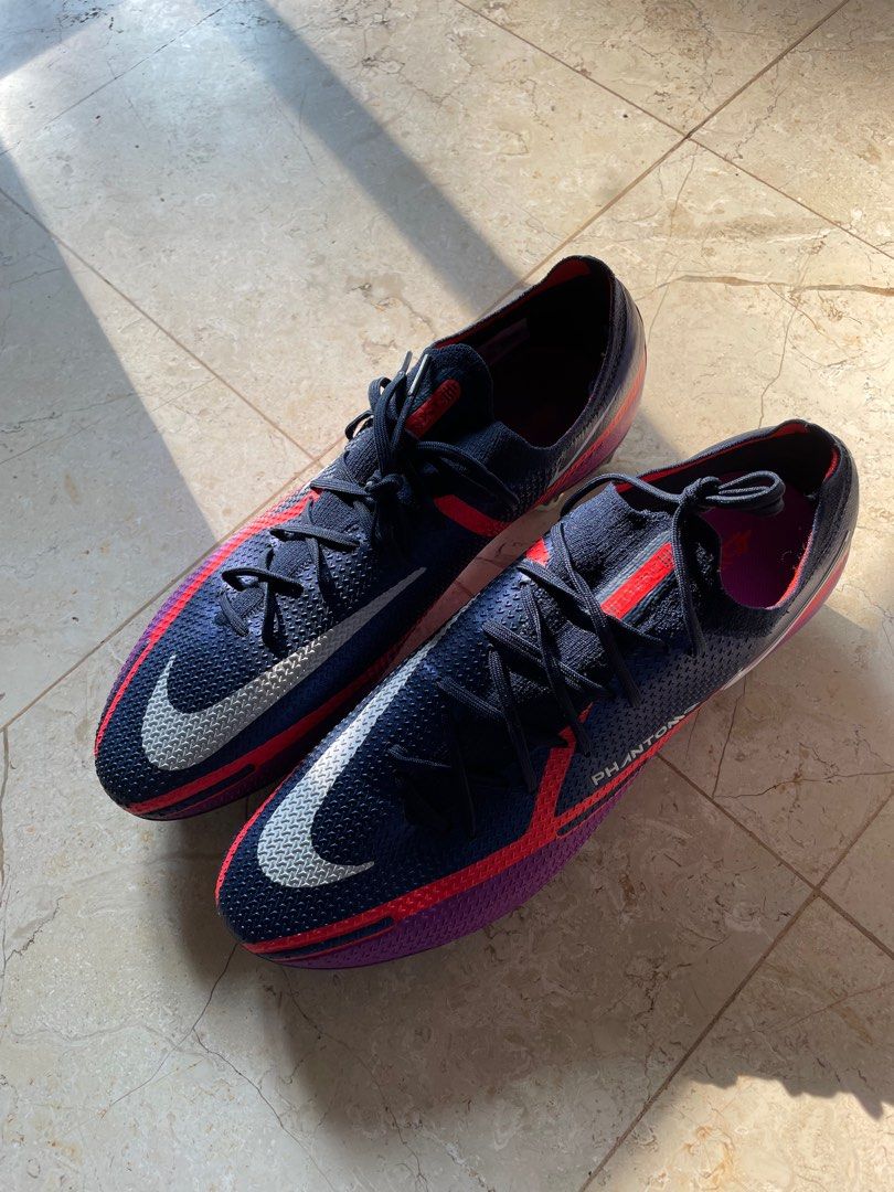 Nike Phantom Worldcup 🔥, Men's Fashion, Footwear, Boots on Carousell