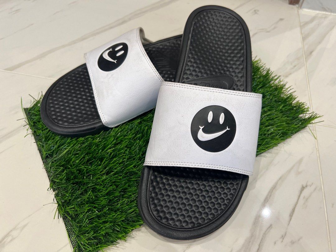 Nike Slides US10 fits US9 9.5 Men s Fashion Footwear