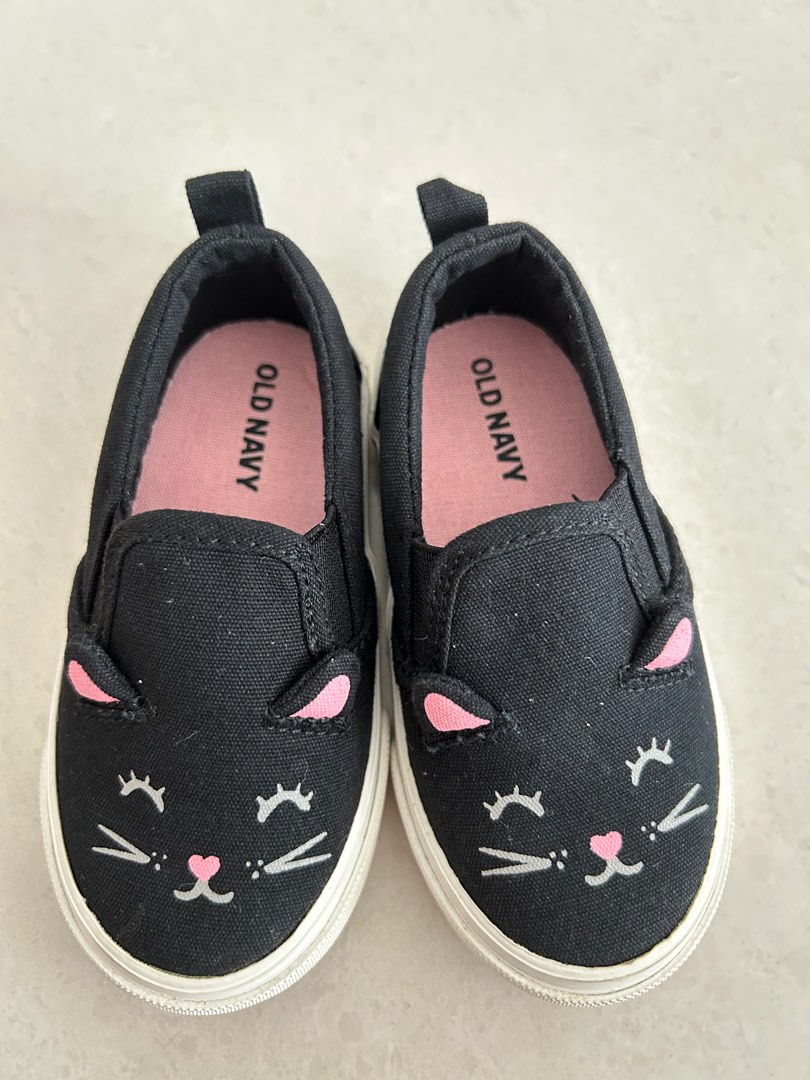 Old Navy girl s shoe for 1 2 years old Babies Kids Babies