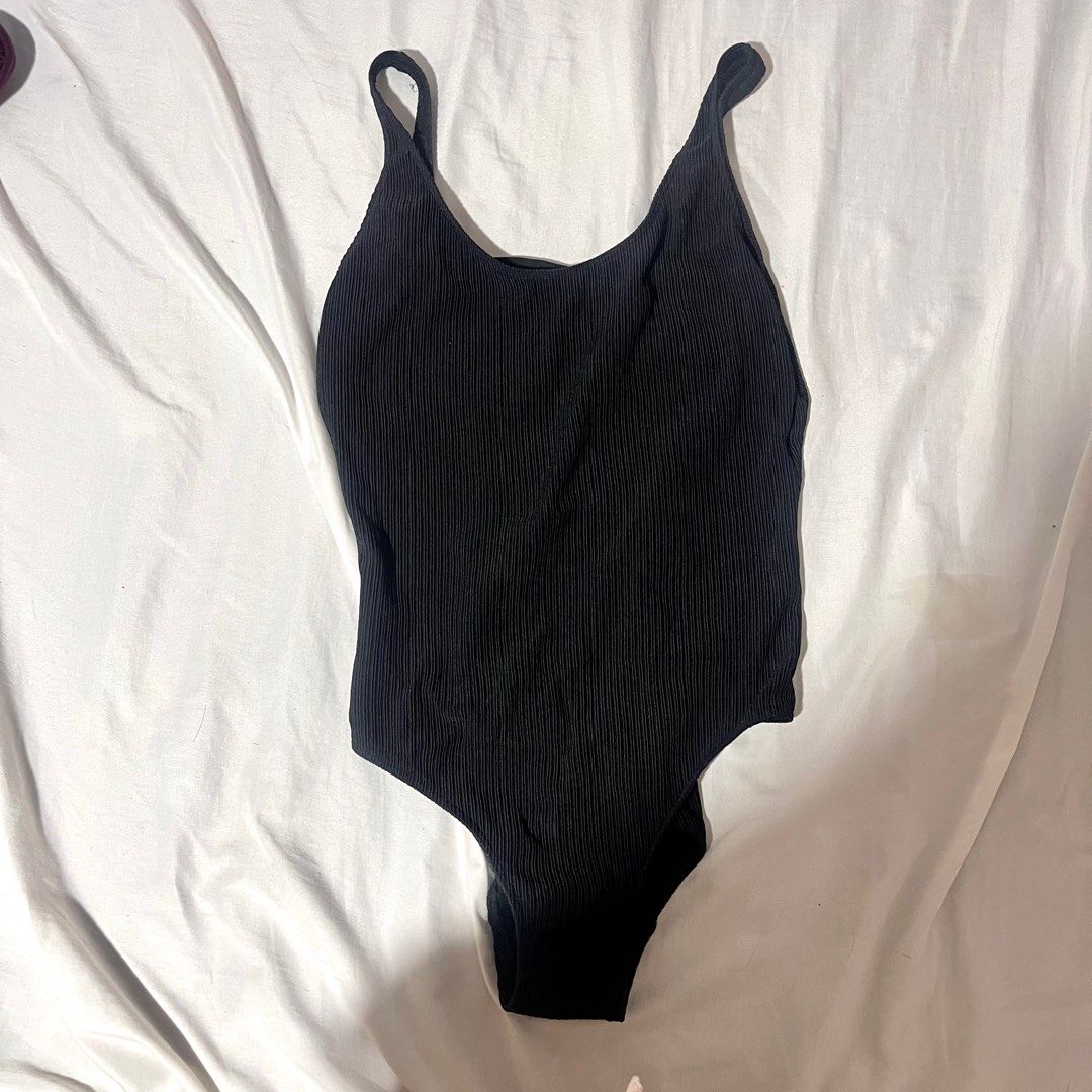 One piece hw ribbed black scoop back swimwear marks and spencer on Carousell