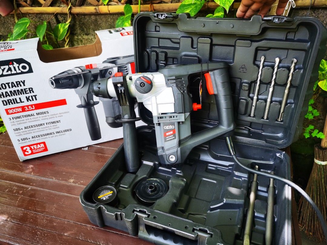 Ozito rotary hammer drill, Commercial & Industrial, Construction Tools