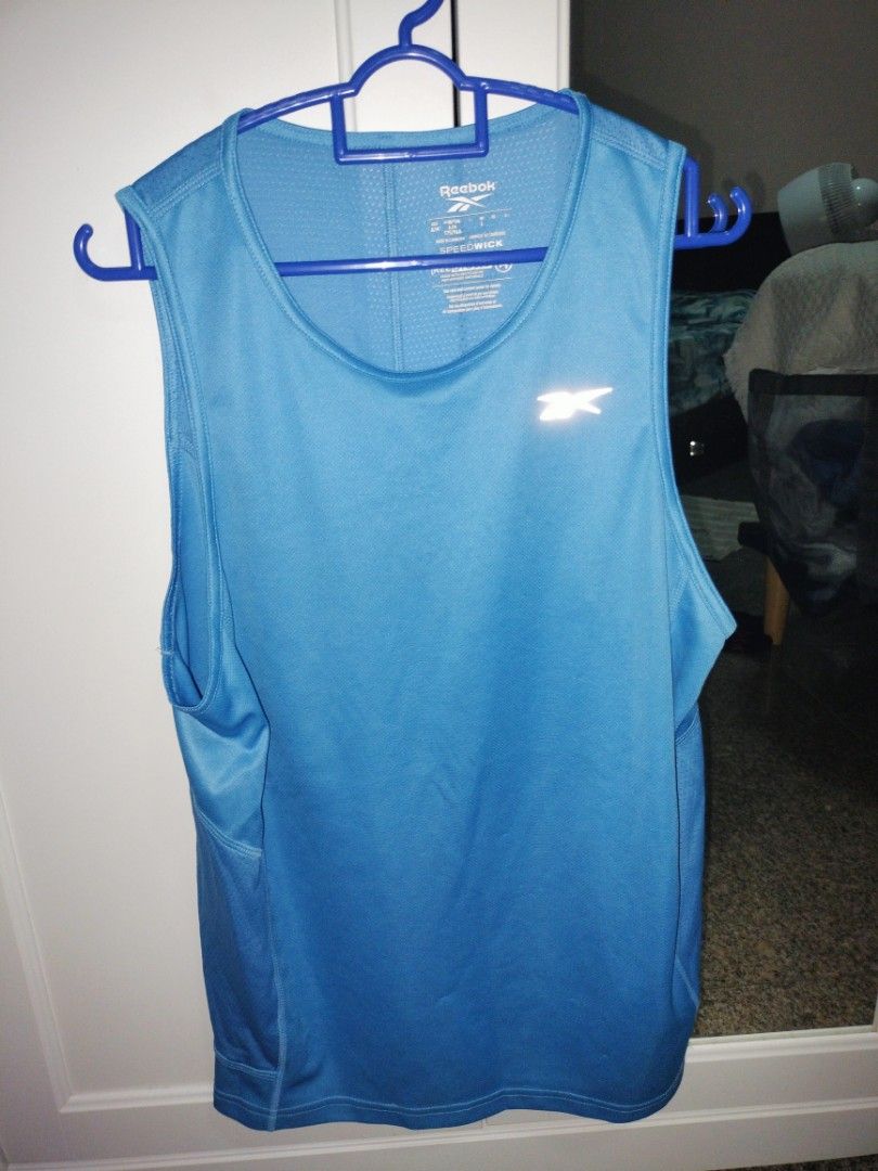 Reebok sales speedwick top