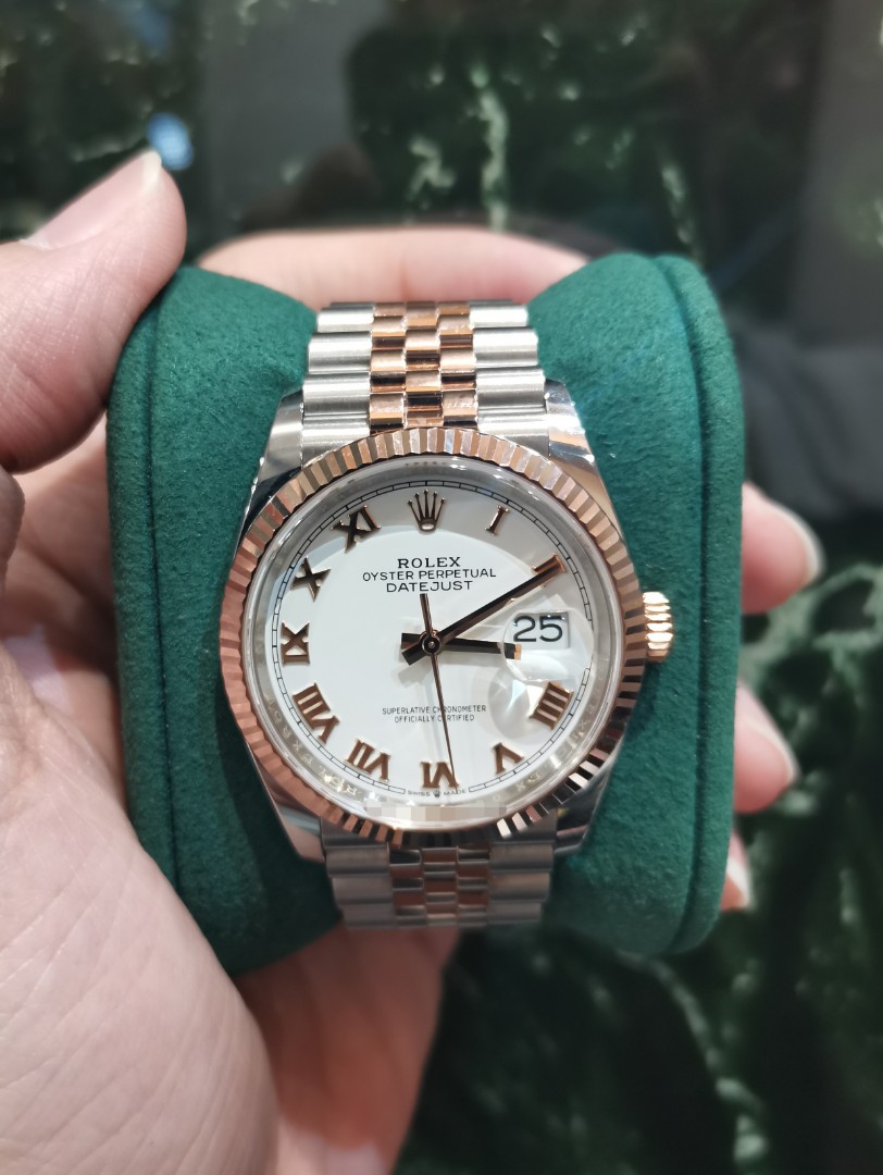 Rolex Datejust 36 Rose Gold/Steel Black Diamond Dial & Fluted Bezel Jubilee  Bracelet 126231 - BRAND NEW