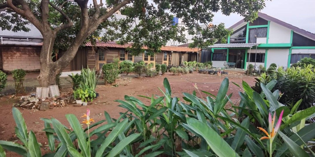 Rumah di Jakarta Selatan on Carousell