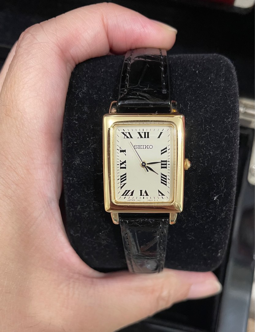 13,799円新品未使用品　IENA×SEIKO レザー腕時計 アナログ  スクエアタイプ