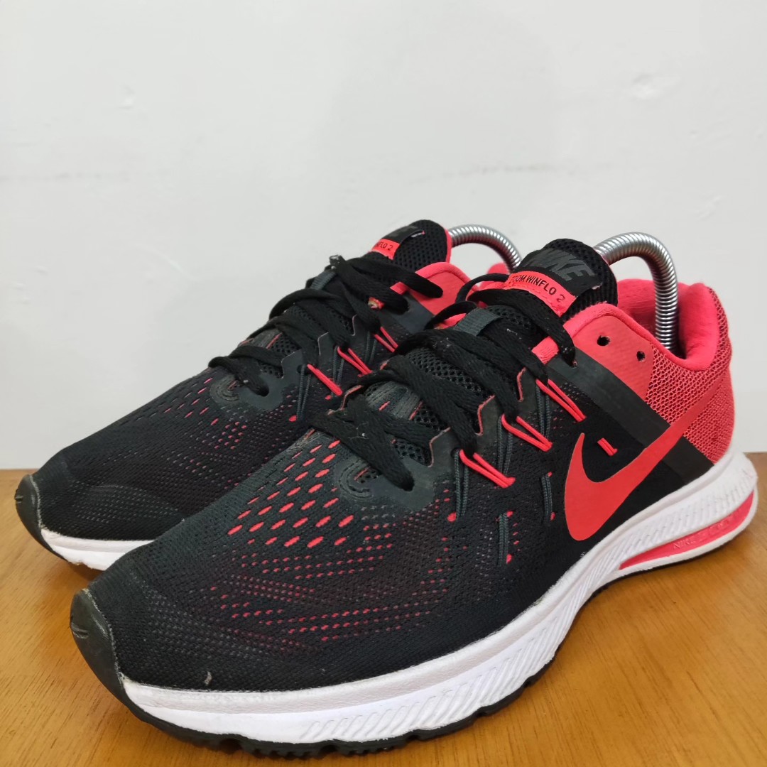 Sepatu Nike on Carousell