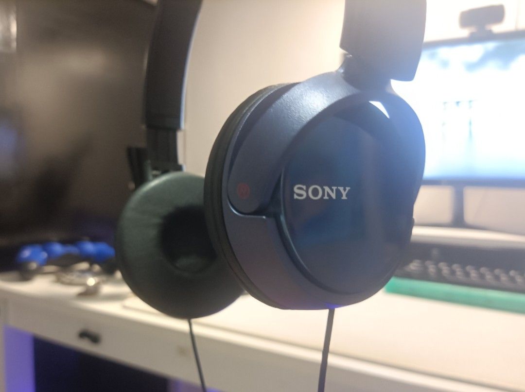 SONY MDRZX310AP on ear headphone, Audio, Headphones & Headsets on