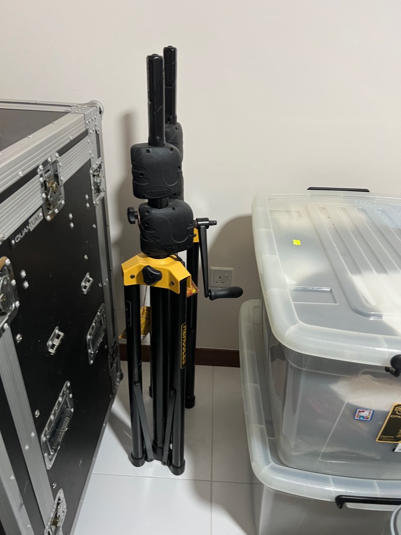 Speaker & Hercules Stand, Audio, Soundbars, Speakers & Amplifiers on