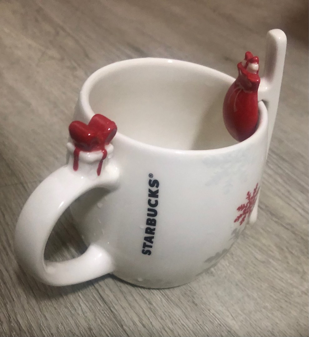 Starbucks mug(Christmas edition), Furniture & Home Living, Kitchenware