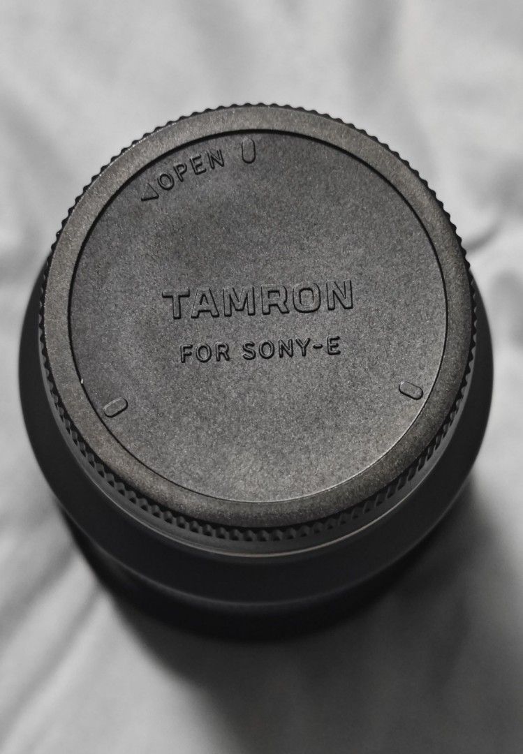 Tamron Sony E mount 18300mm apsc lens, Photography, Lens & Kits on