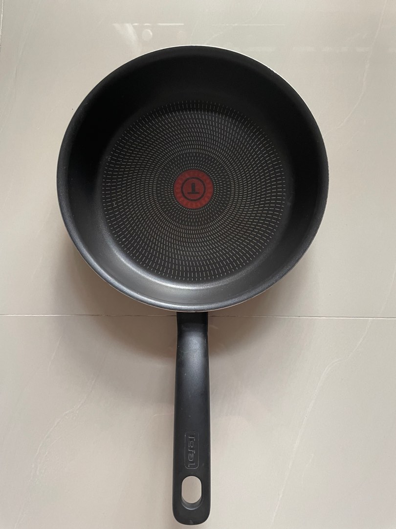 Tefal Frying pan, Furniture & Home Living, Kitchenware & Tableware