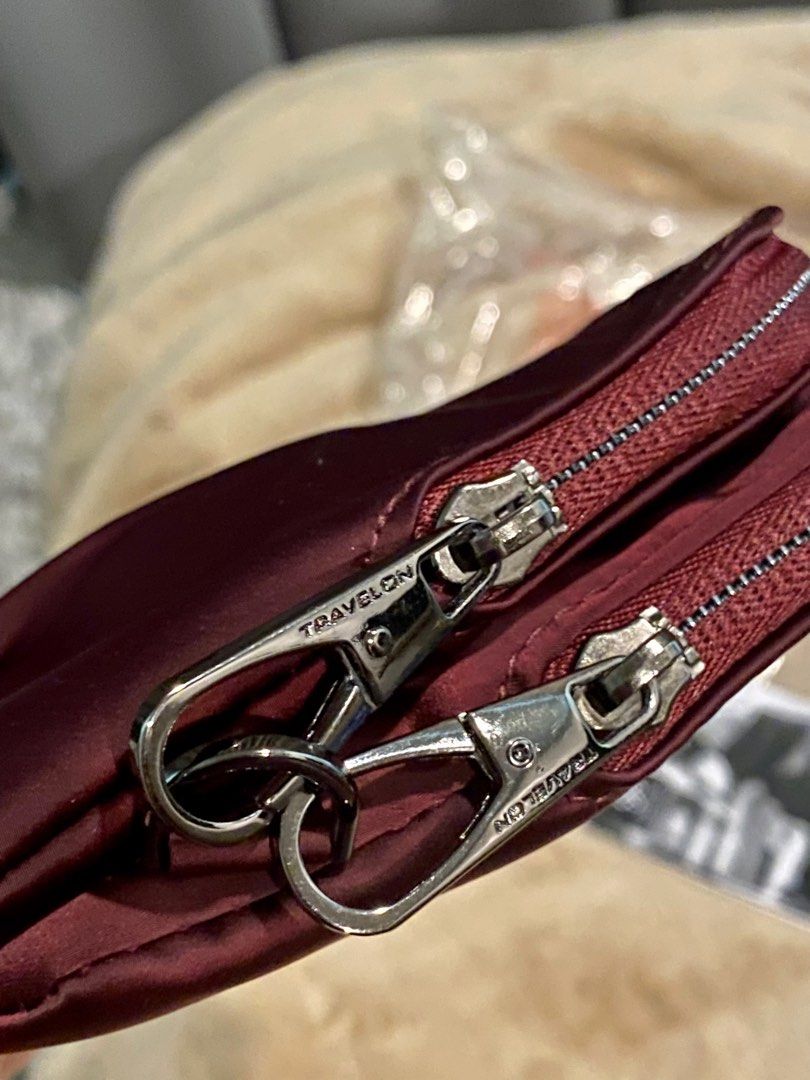 Travelon AntiTheft Parkview Double Zip Crossbody Clutch, Luxury, Bags