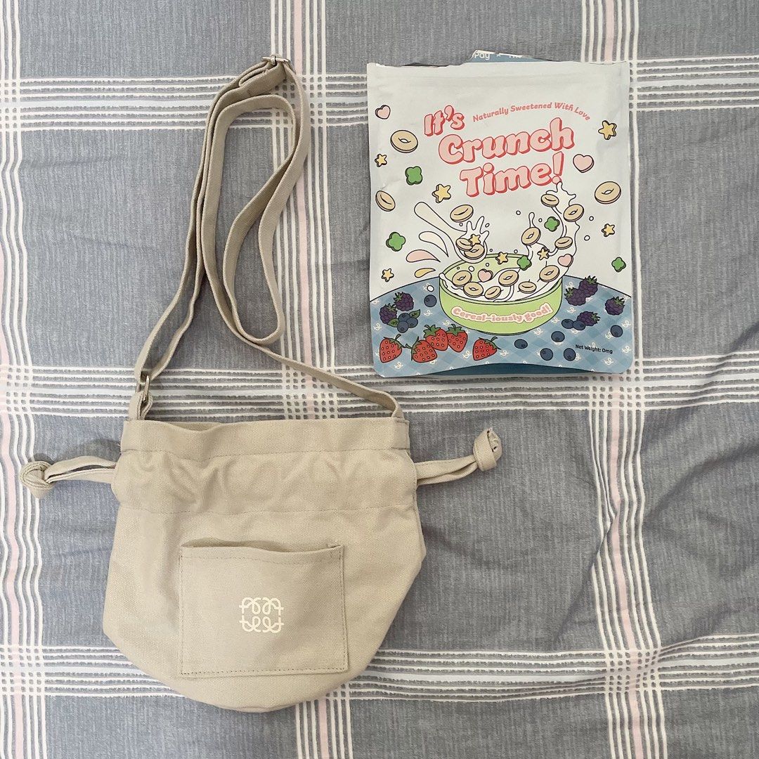 TTR FROOT LOOP BAG IN OREO CRUSH, Women's Fashion, Bags & Wallets