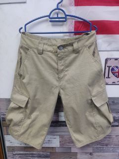 (Category: ) located in . Submitted by 3kthriftstore (Listing ID 1239045531, Image 1). Description: .