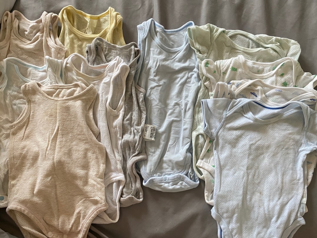 Uniqlo Airism set of 11, Babies & Kids, Babies & Kids Fashion on Carousell