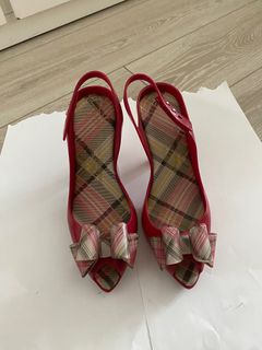 （分類：）位於 。 由 emilybeetle 提交（商品編號 1239005161，圖片 1）。簡介： 。