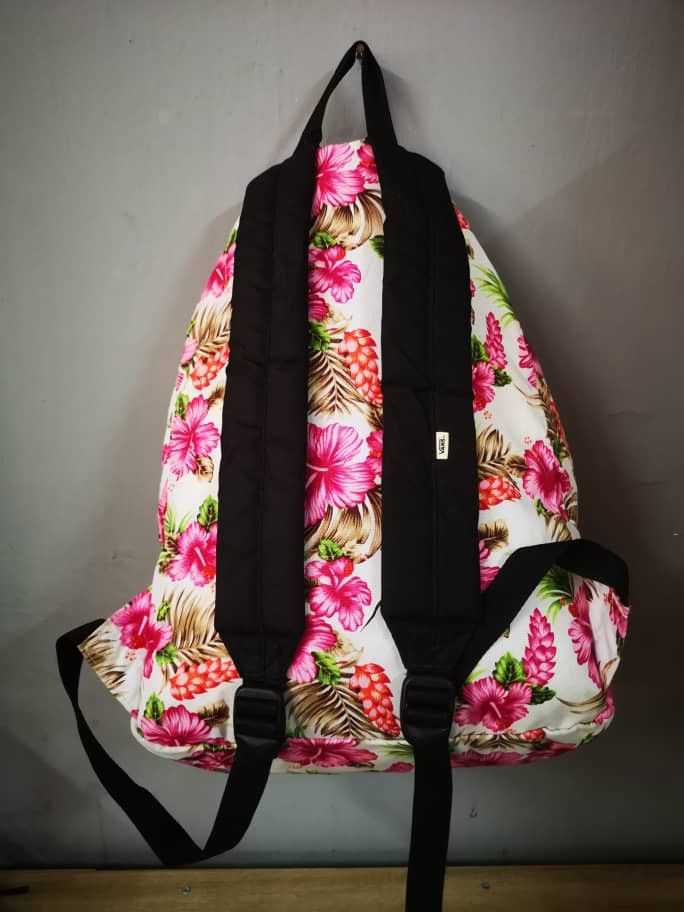 Vans realm classic online botanical floral backpack