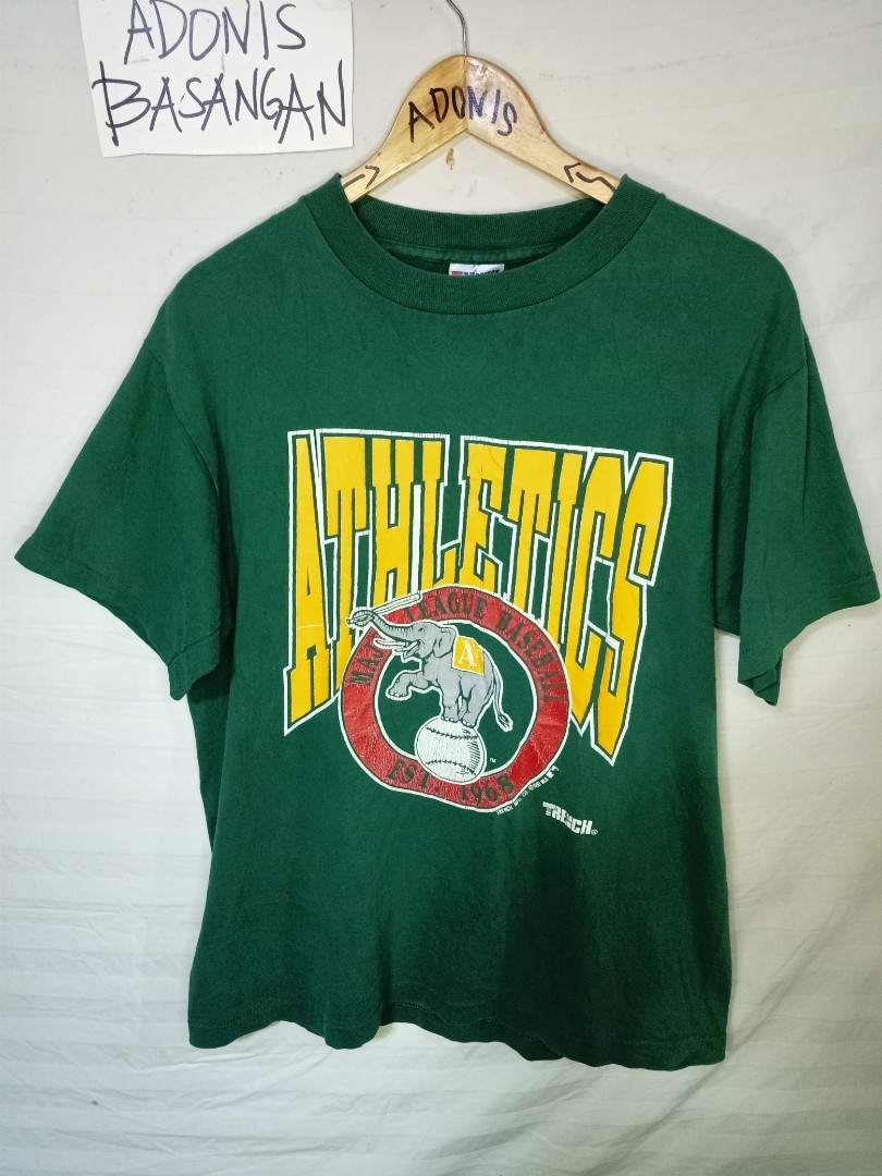 Vintage Oakland Athletics T-Shirt Size XL Black 2001 MLB