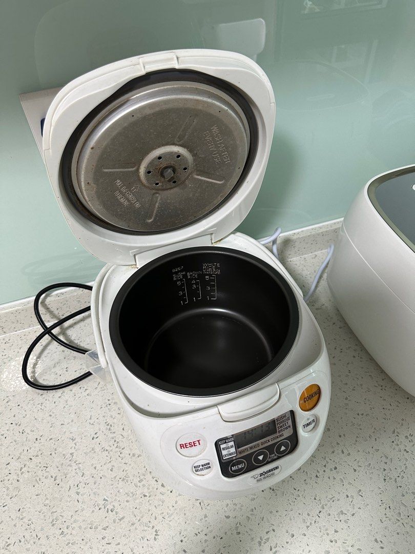 Zojirushi Rice Cooker, TV & Home Appliances, Kitchen Appliances