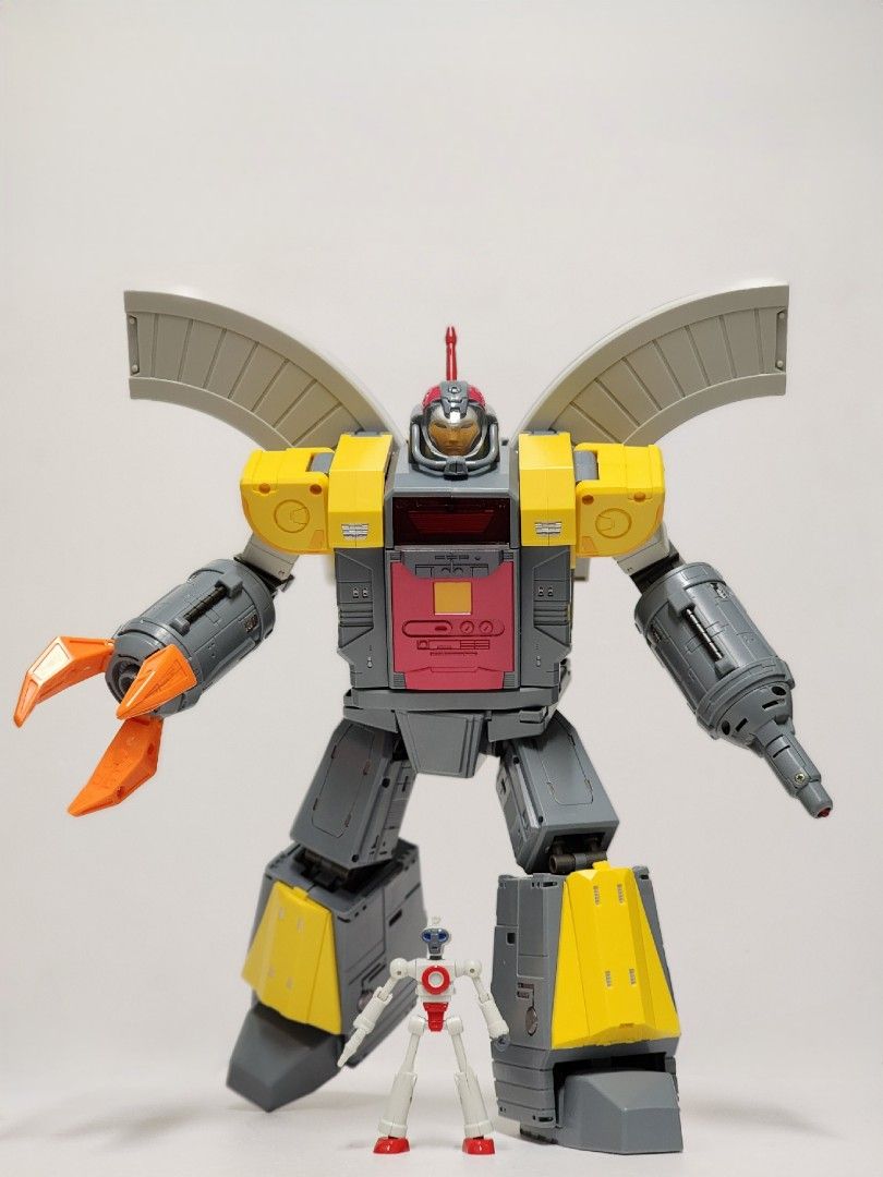 變形金剛TRANSFORMERS MIGHTY MIRACLE GOD Pangu Toys PT-02 G1 Omega