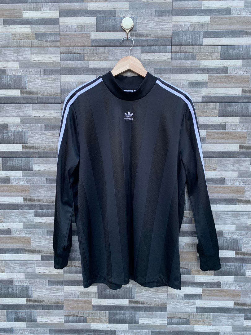Adidas centre shop