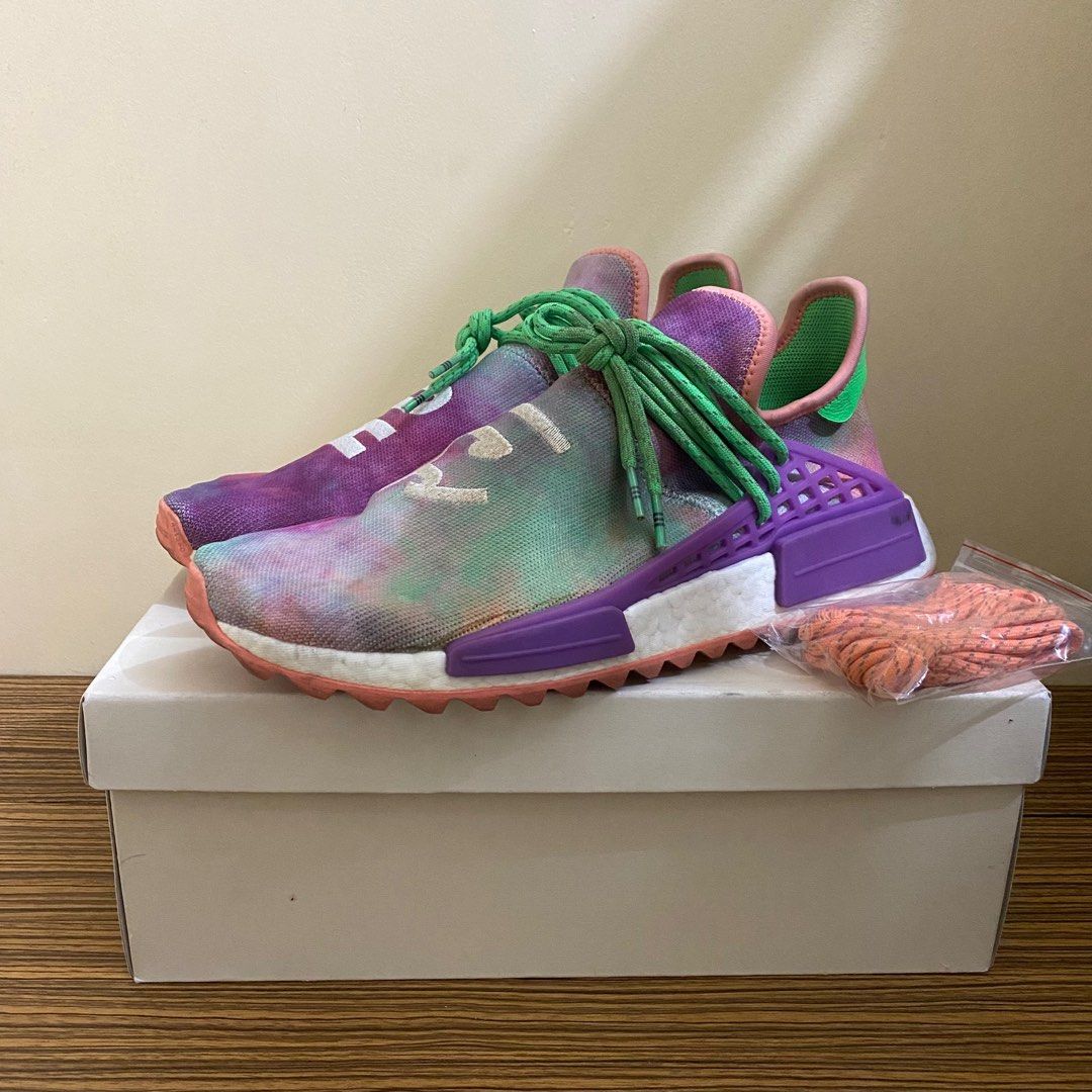 Human race holi 2025 festival chalk coral