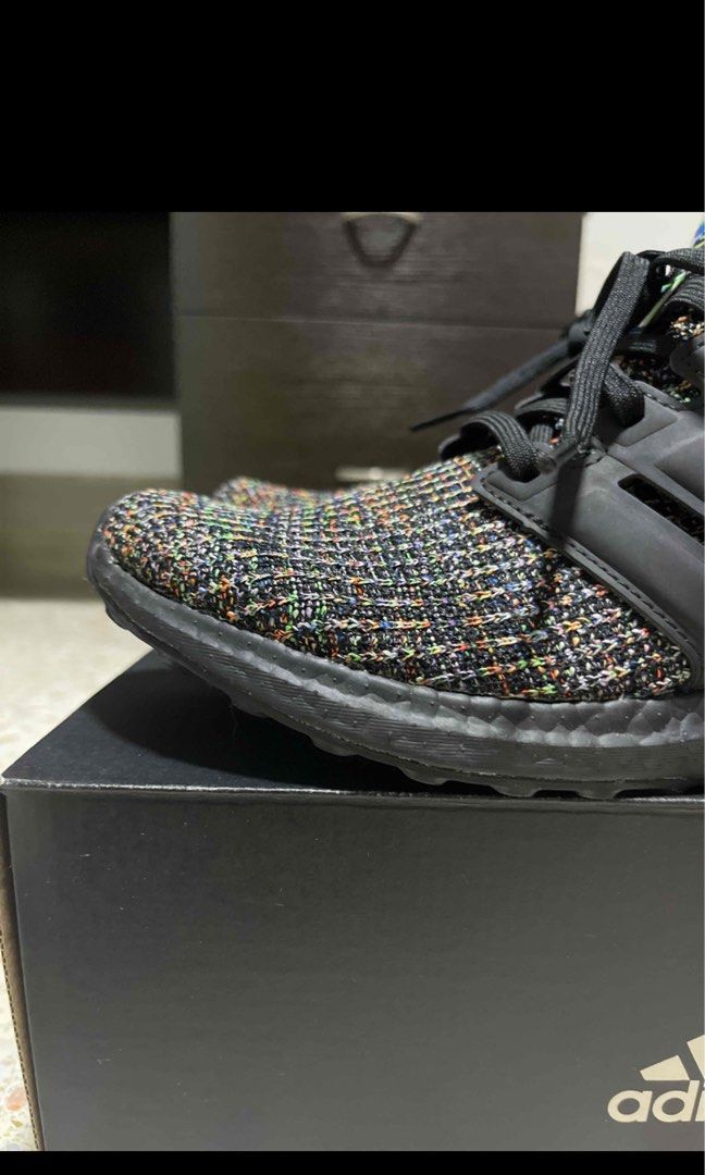 Adidas ultra boost core black glow green hot sale