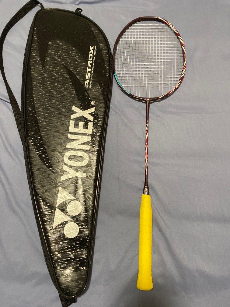astrox100zz クレナイ 4u g5 YONEX ASTROX 100 ZZ 4U5 アストロクス クレナイ