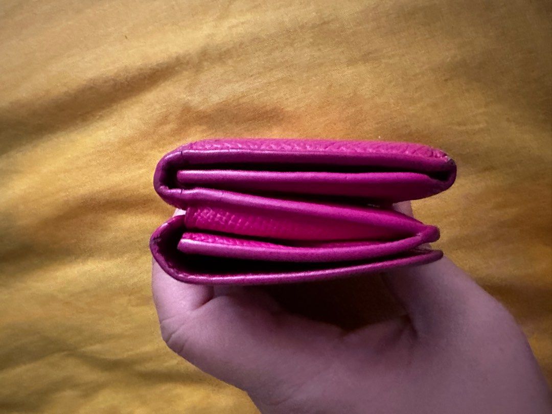 balenciaga small wallet (Category: Luxury Bags & Wallets) located in Antipolo. Submitted by ambercs (Listing ID 1239179420, Image 2). Description: authentic balenciaga wallet can be csrd case too small compact wallet needs cleaning pipinng and gums are intact flaw: coin part may maliit na butas ( pwede naman lagyan ng small patch).